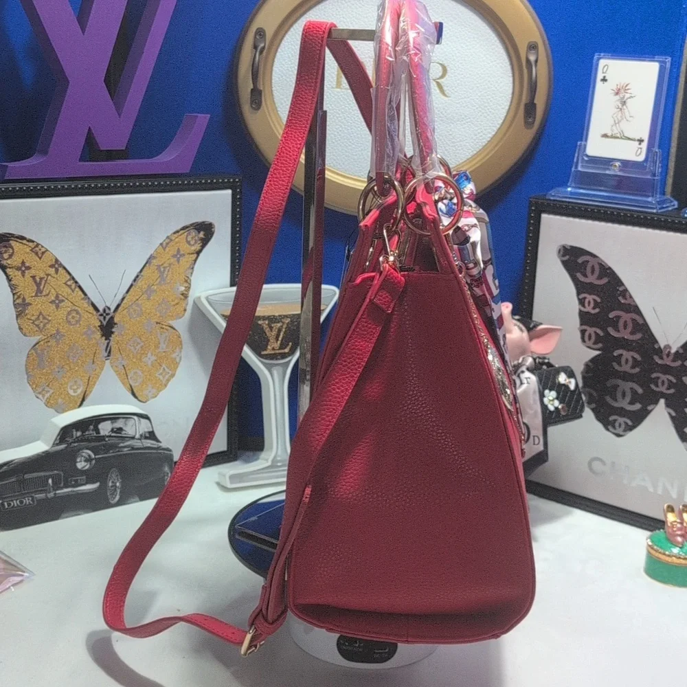 Badgley Mischka STUDIO Red Pebbled Vegan Leather Logo Eyelet Tote/Crossbody NEW!